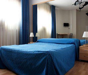 Apartments Europa Barcelona Eksteriør bilde